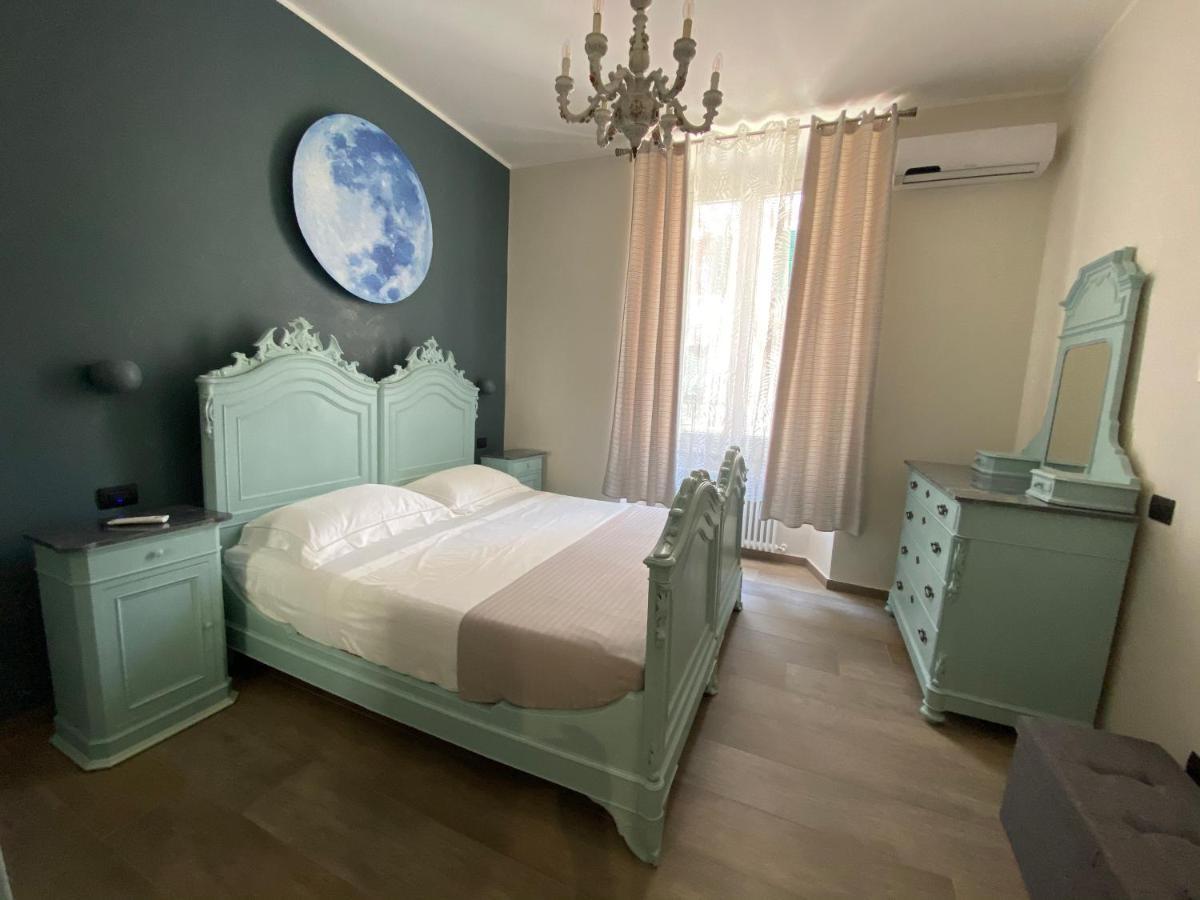 Mondo Vacanze Appartement Savona Buitenkant foto